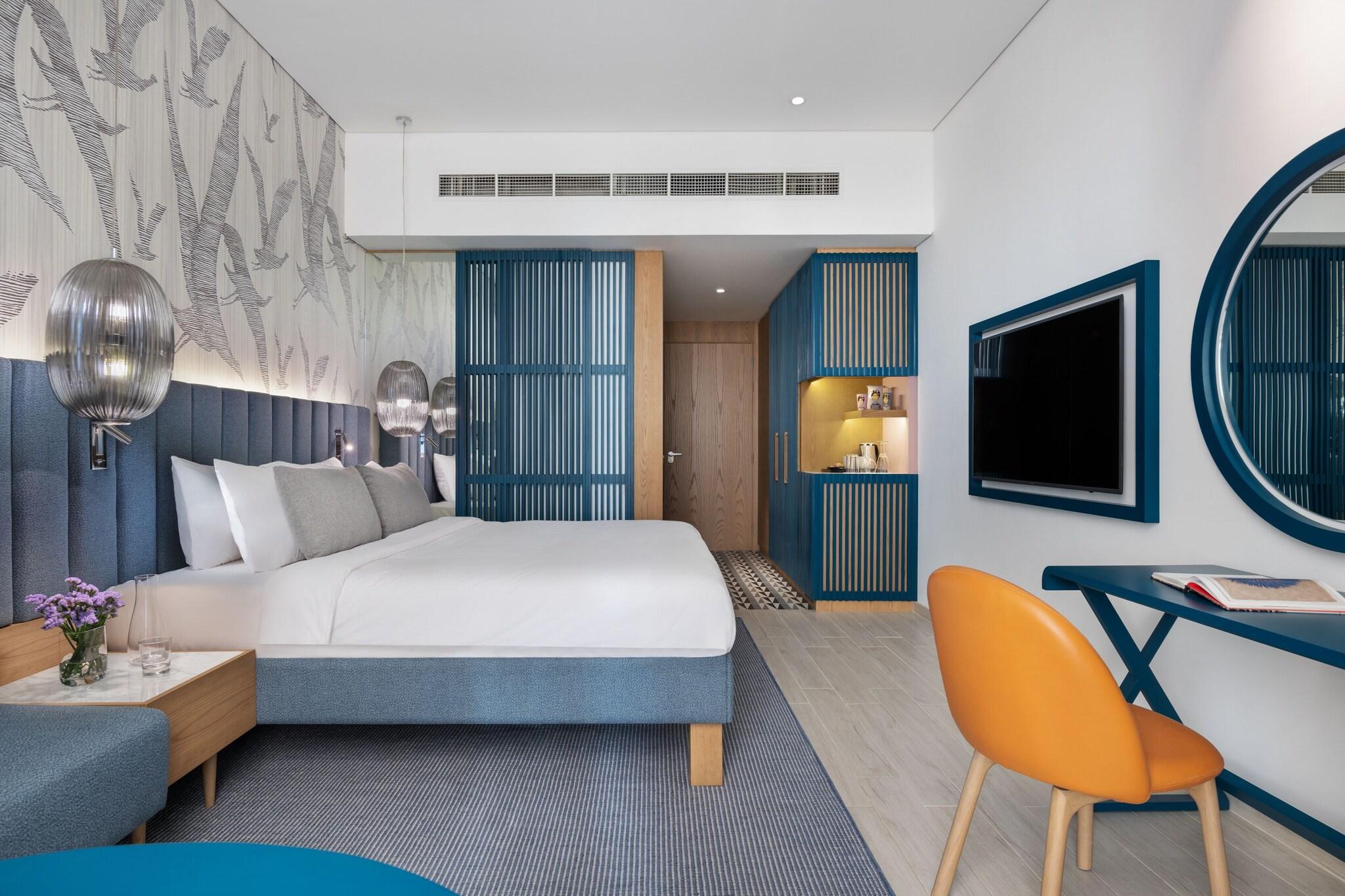 hotel-thumb