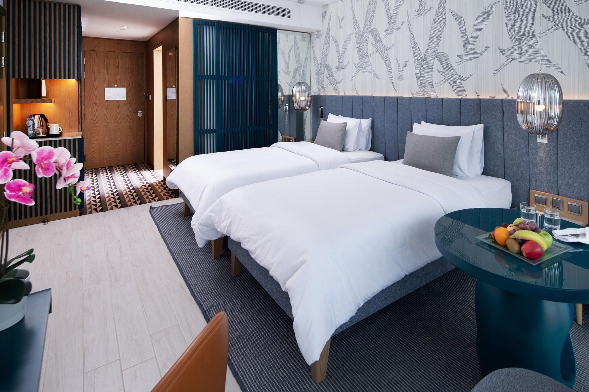 hotel-thumb