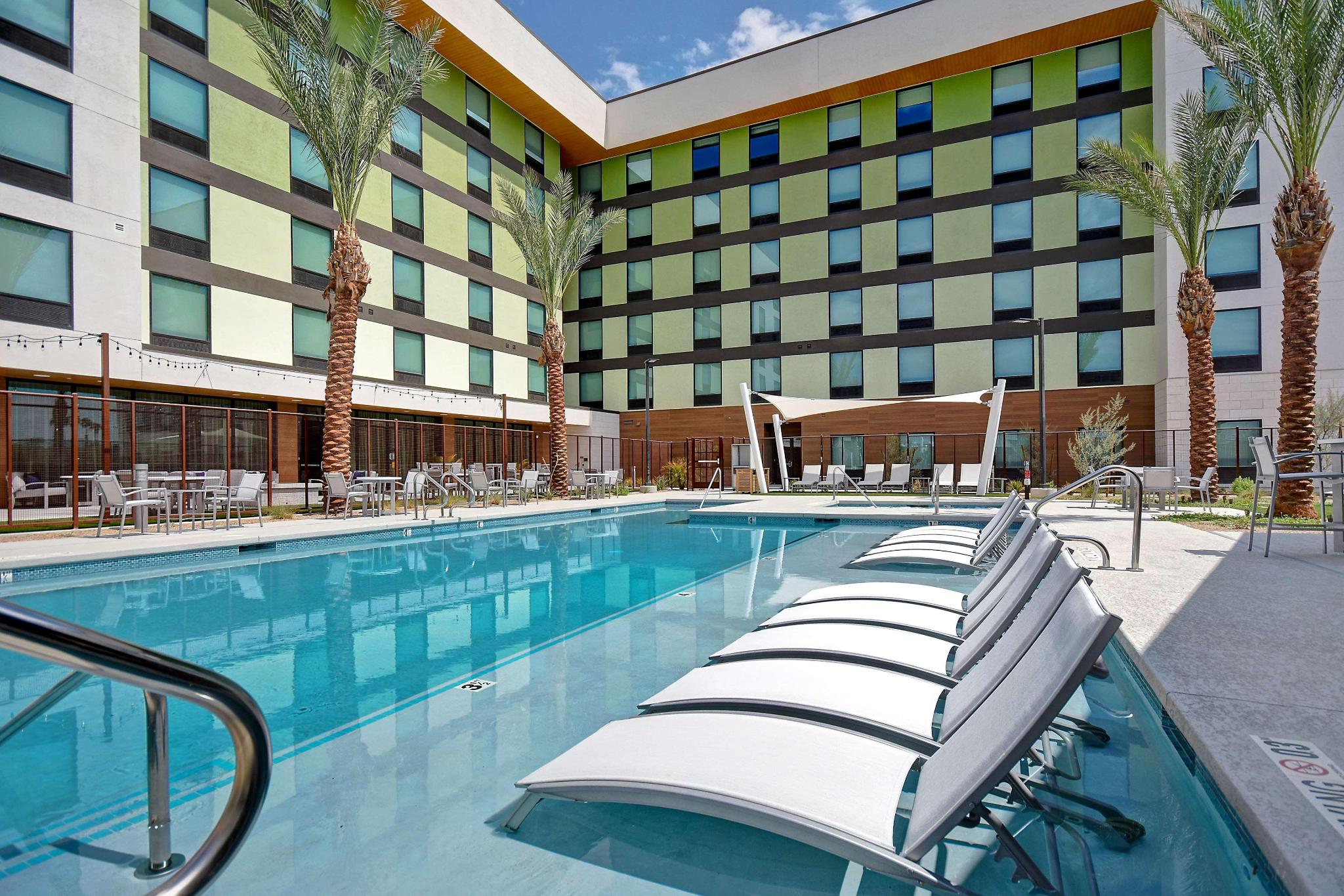 hotel-thumb
