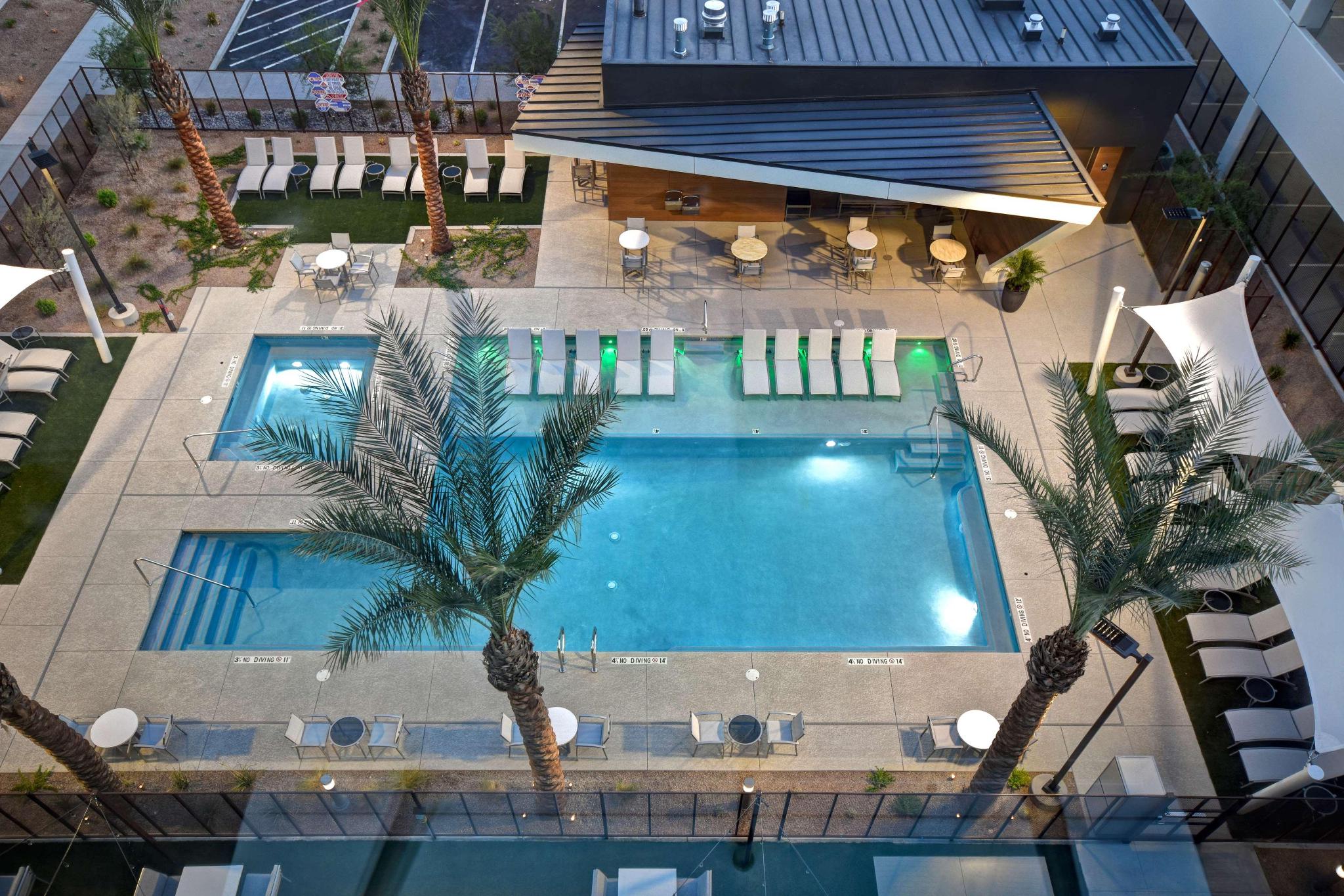 hotel-thumb