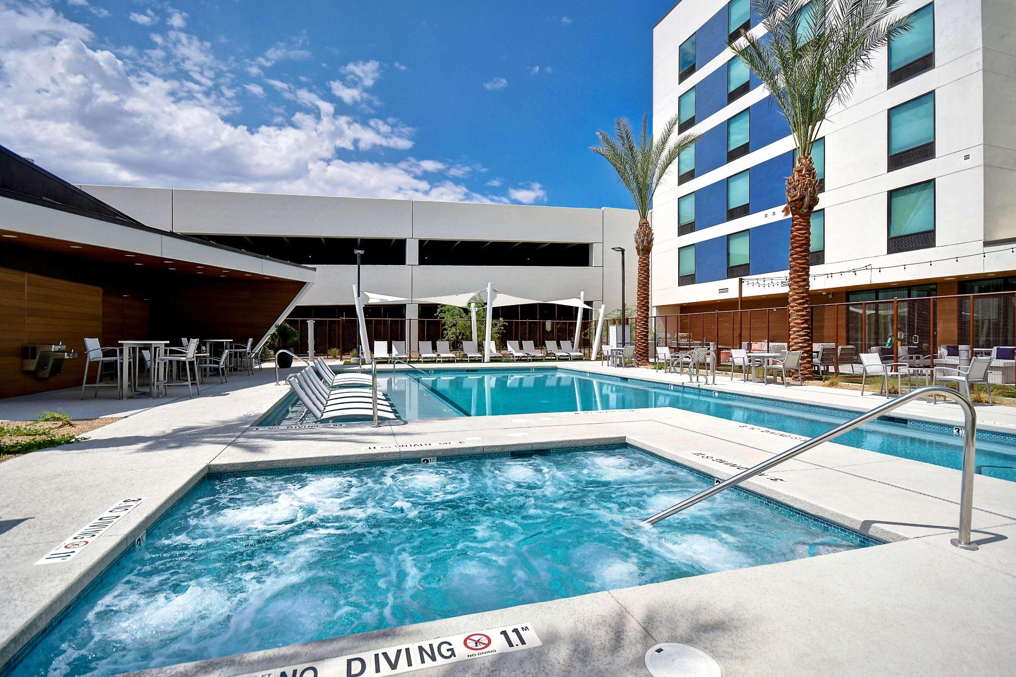 hotel-thumb
