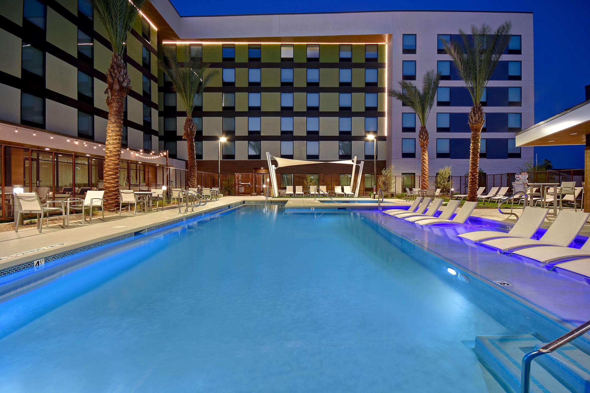 hotel-thumb