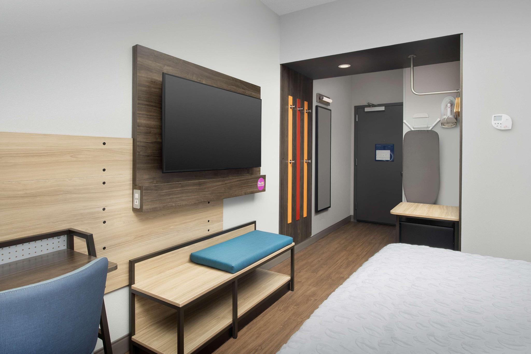 hotel-thumb