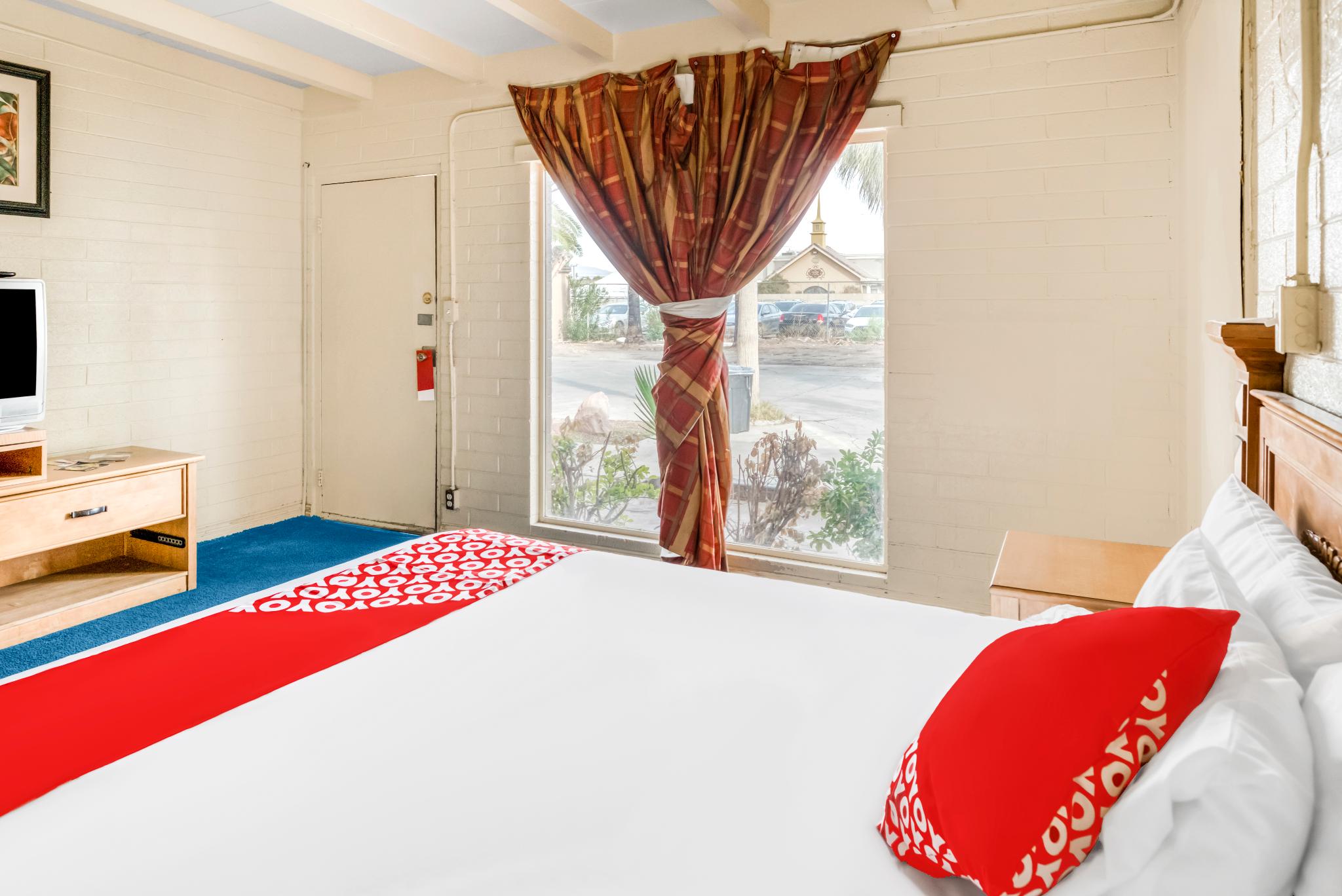 hotel-thumb