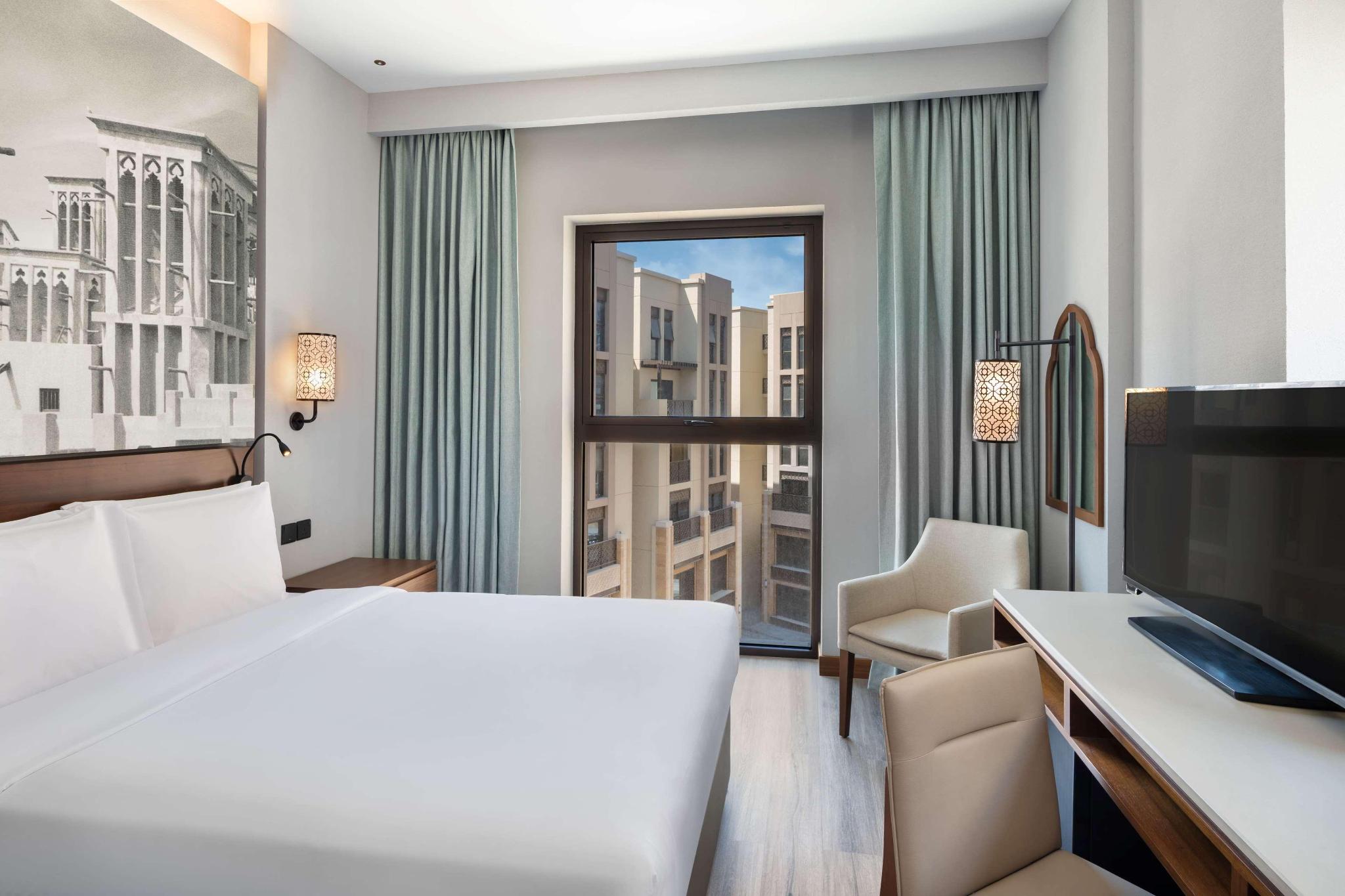 hotel-thumb