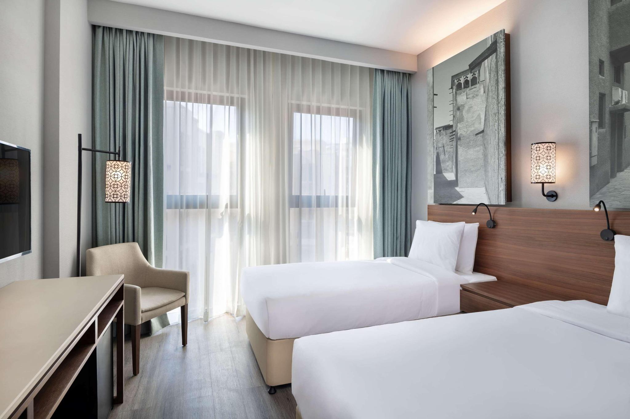 hotel-thumb
