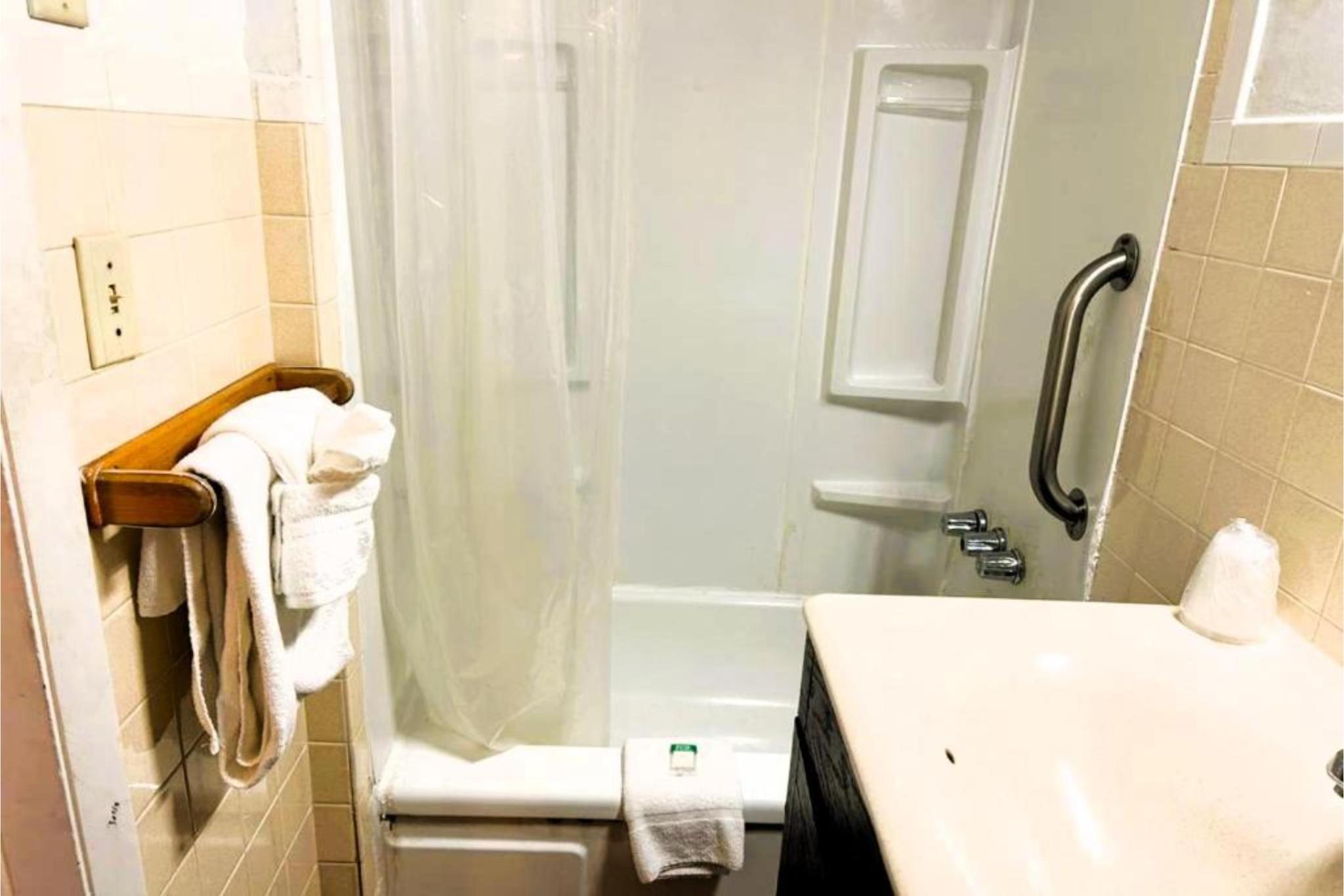 hotel-thumb
