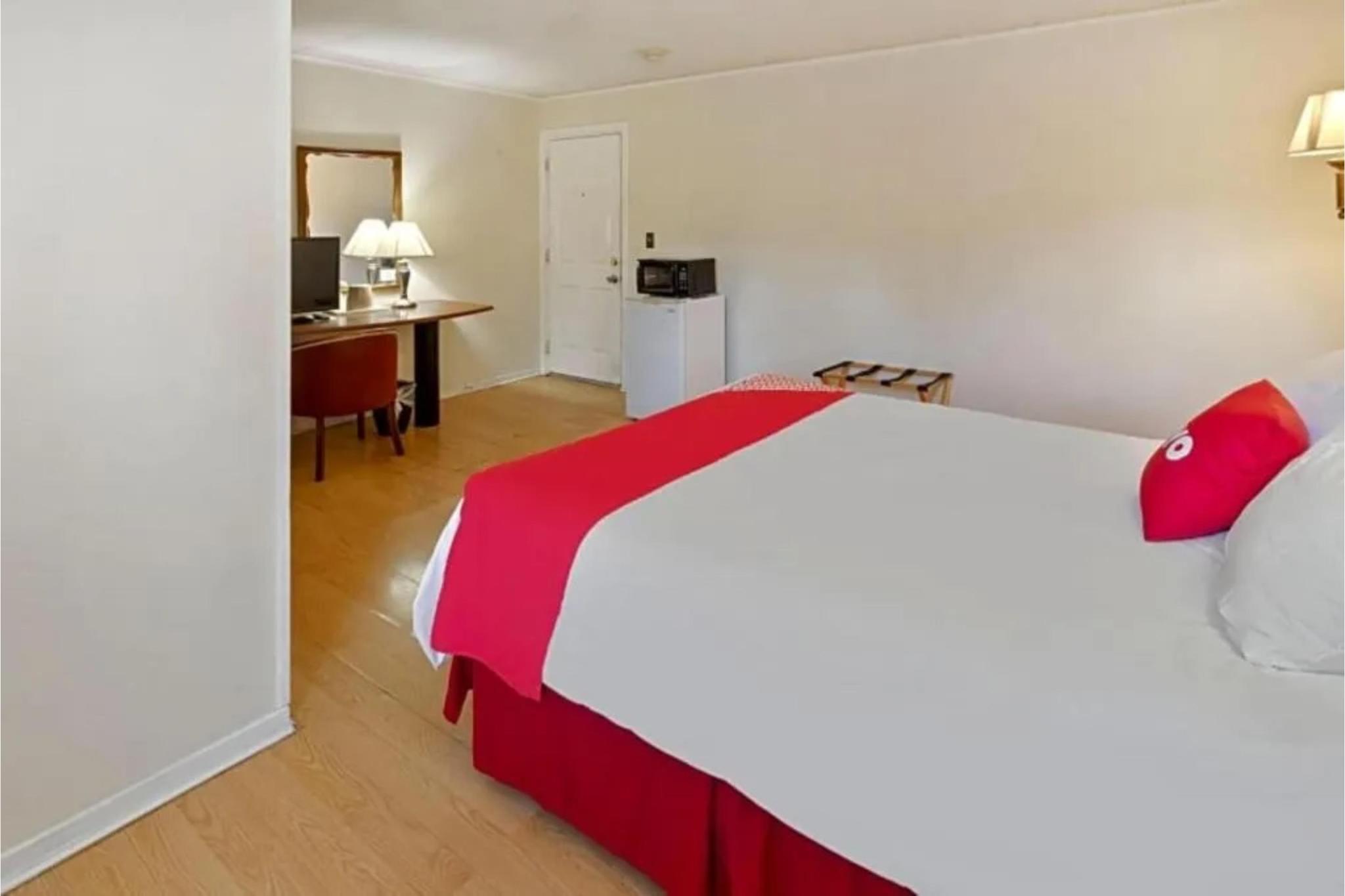 hotel-thumb