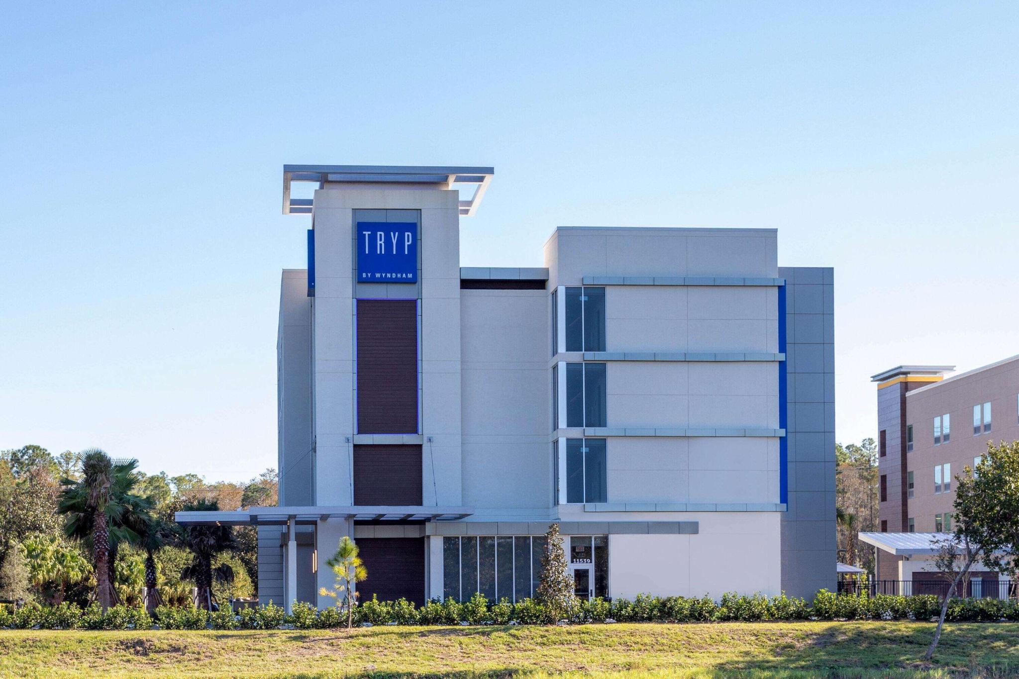 hotel-thumb