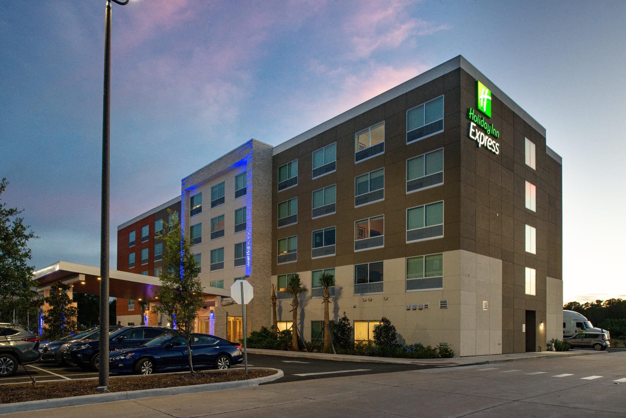 hotel-thumb