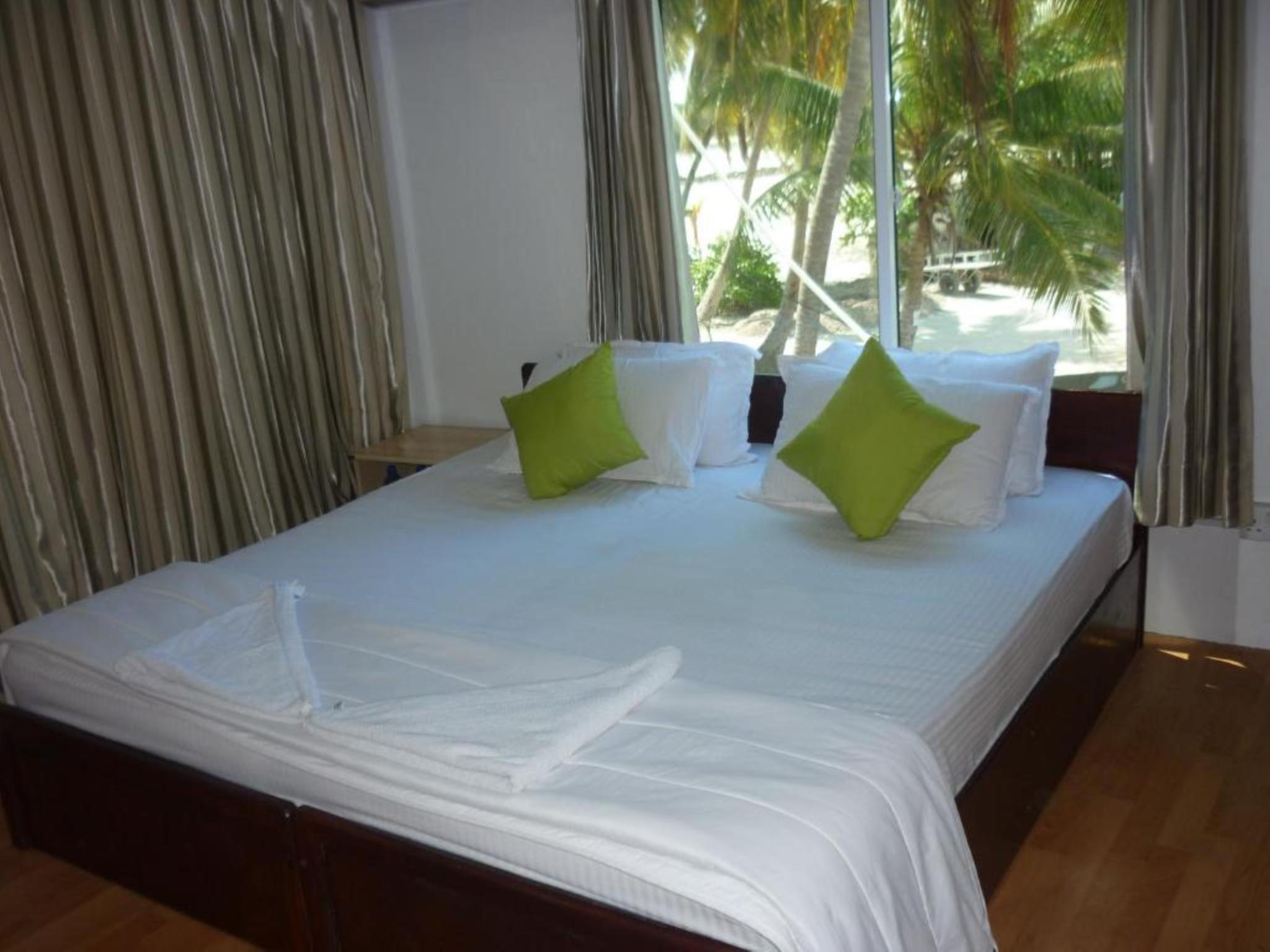 hotel-thumb