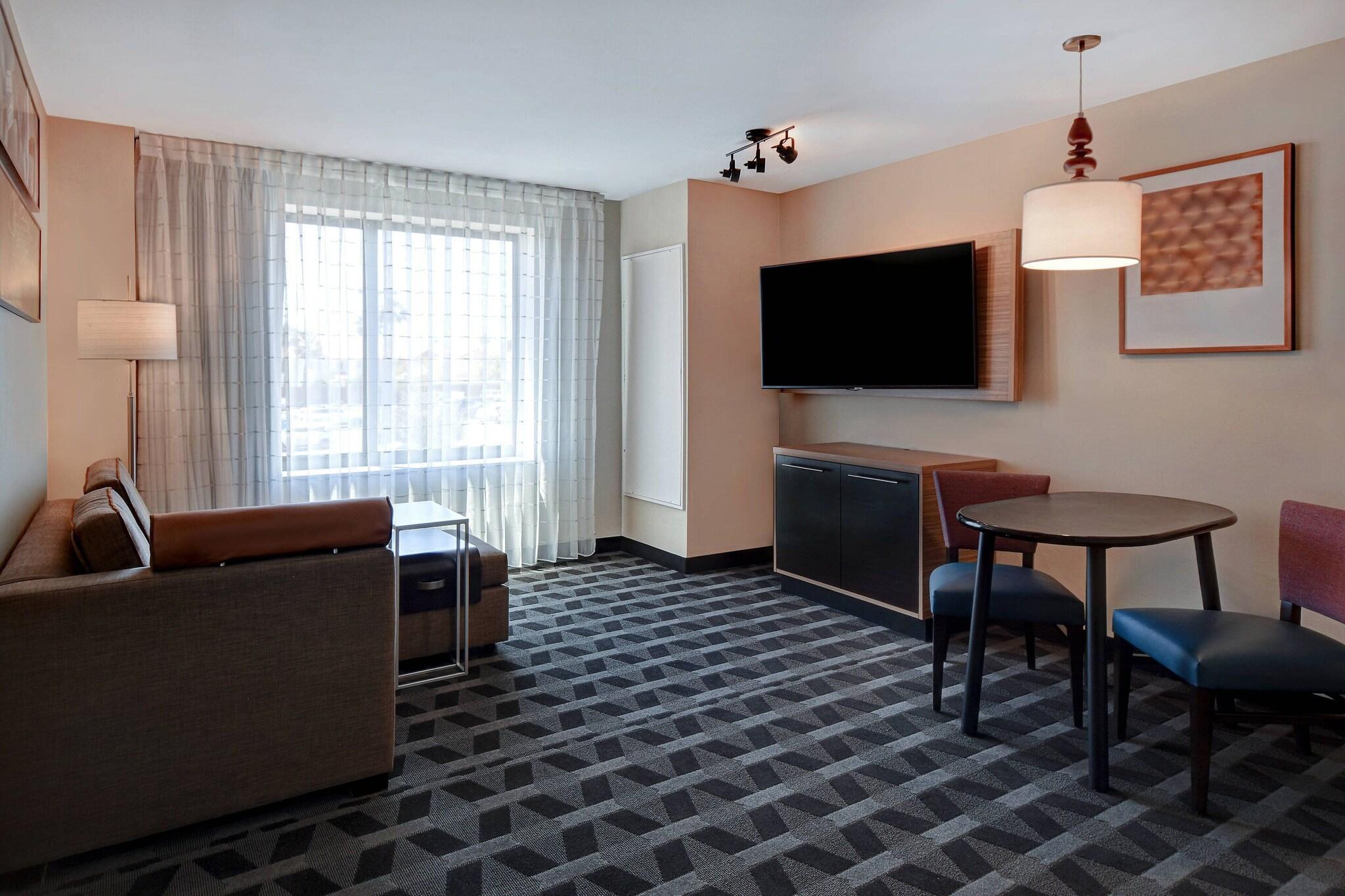 hotel-thumb