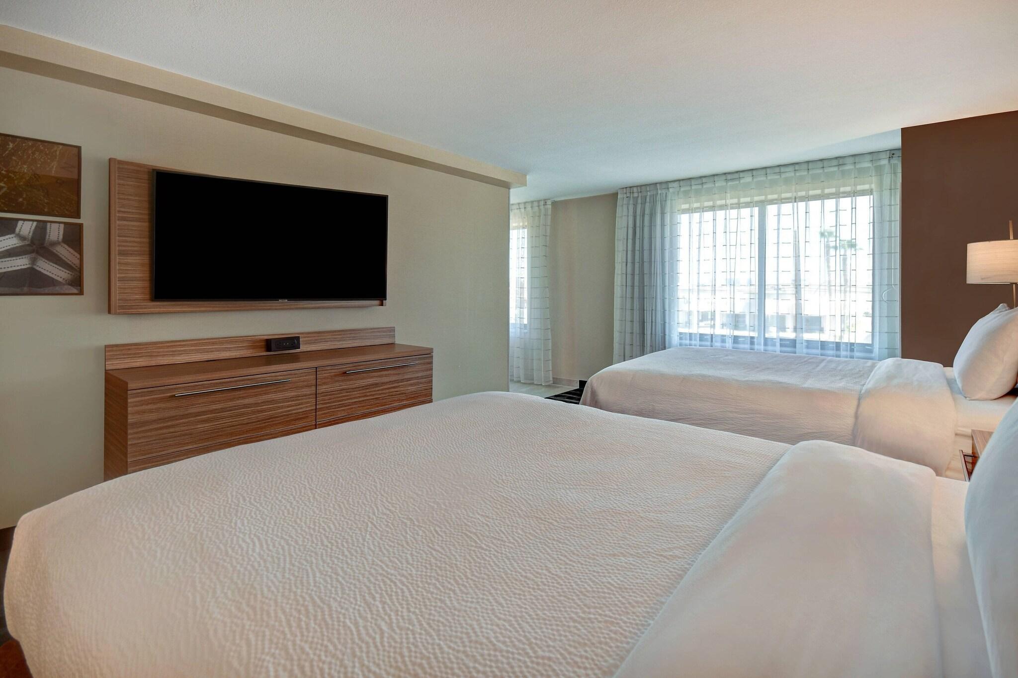hotel-thumb