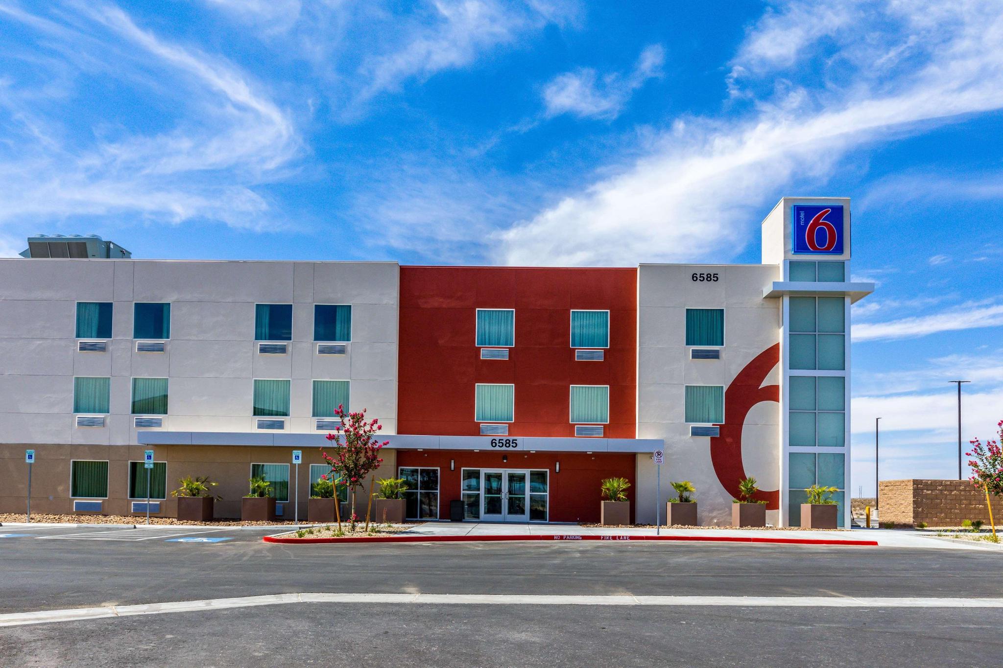 hotel-thumb