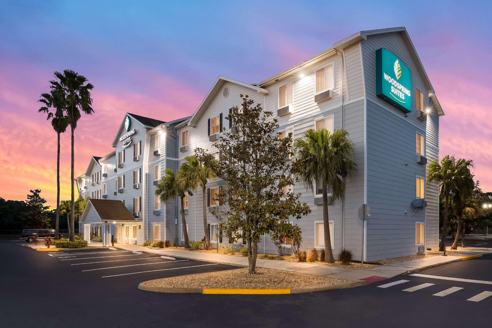 hotel-thumb