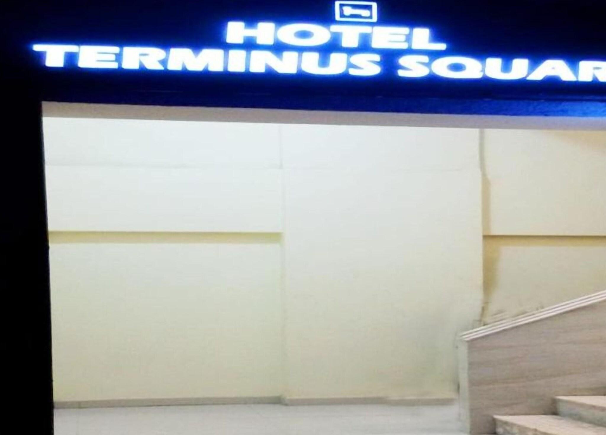 Fabexpress Terminus Square