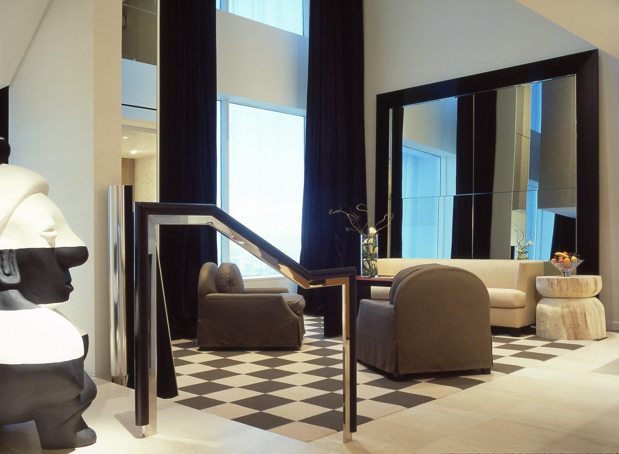 hotel-thumb
