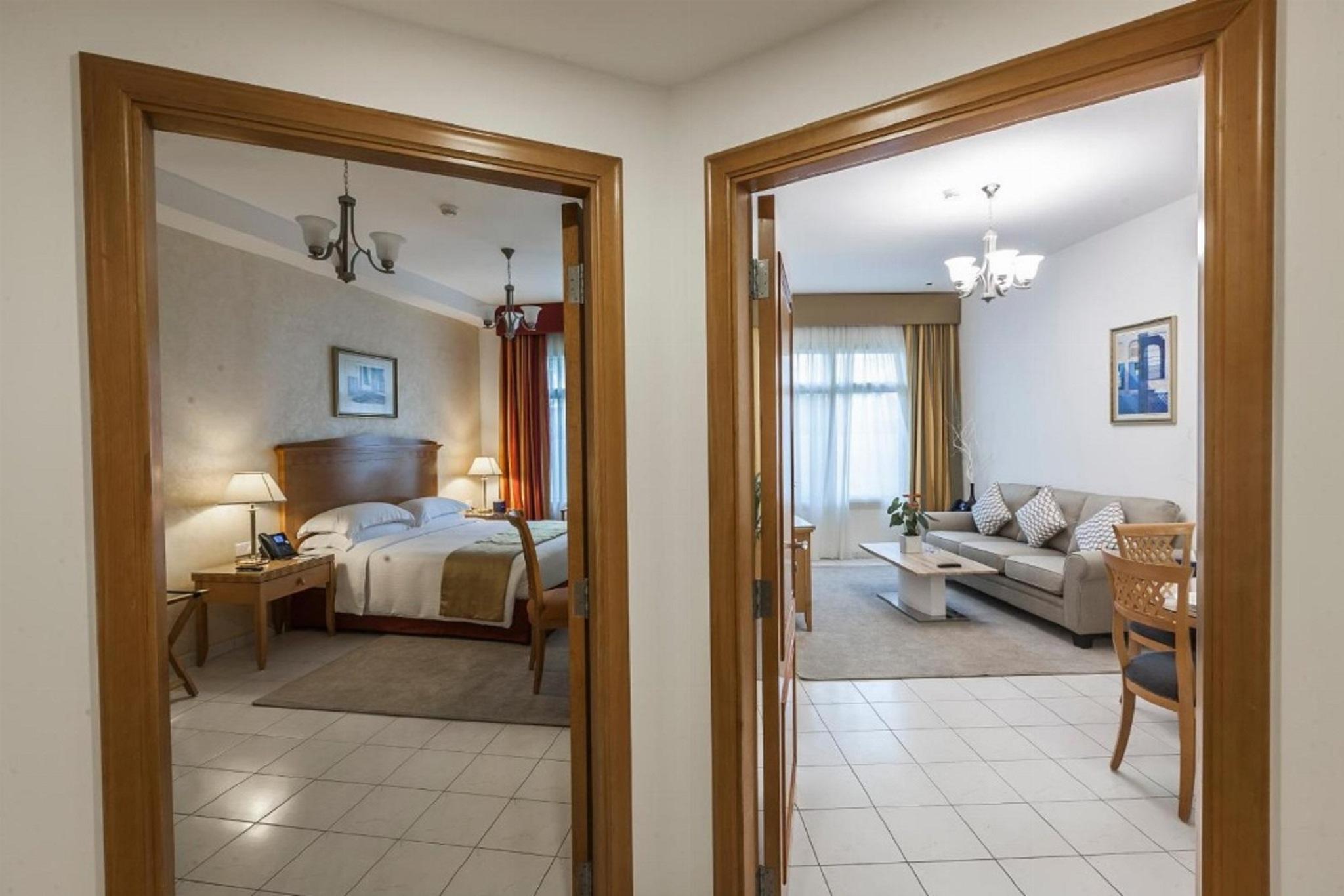 hotel-thumb