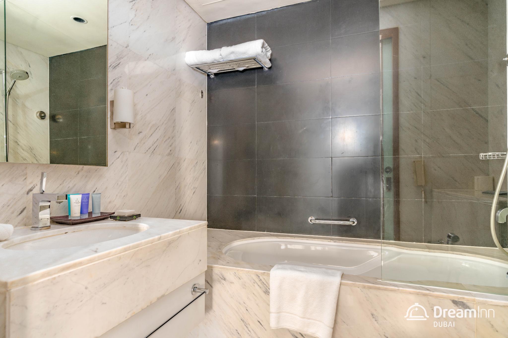 Dream Inn Dubai - The Address Dubai Mall