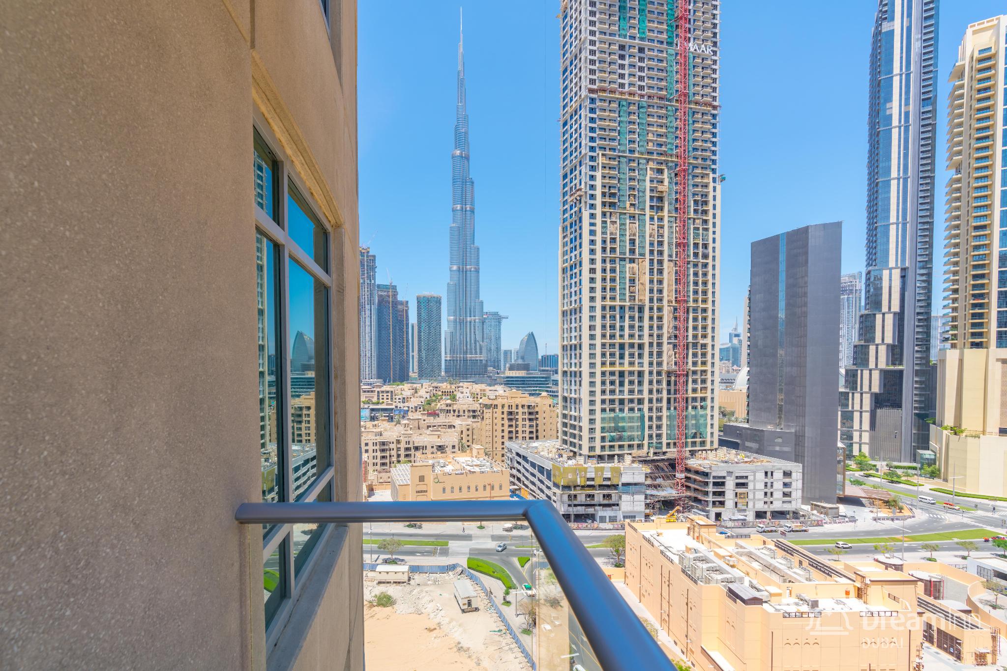 Dream Inn Dubai - Burj Views