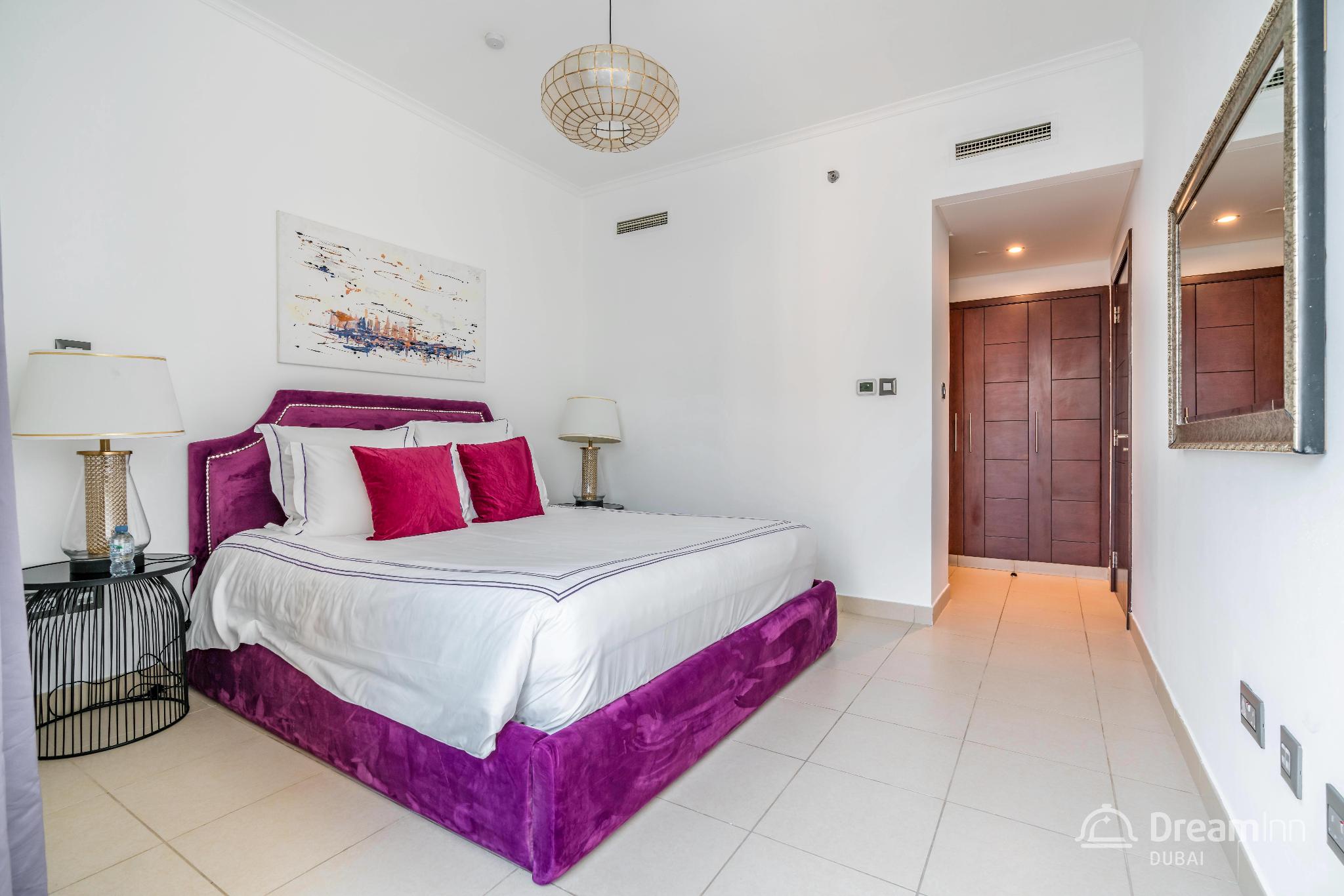 Dream Inn Dubai - Burj Views