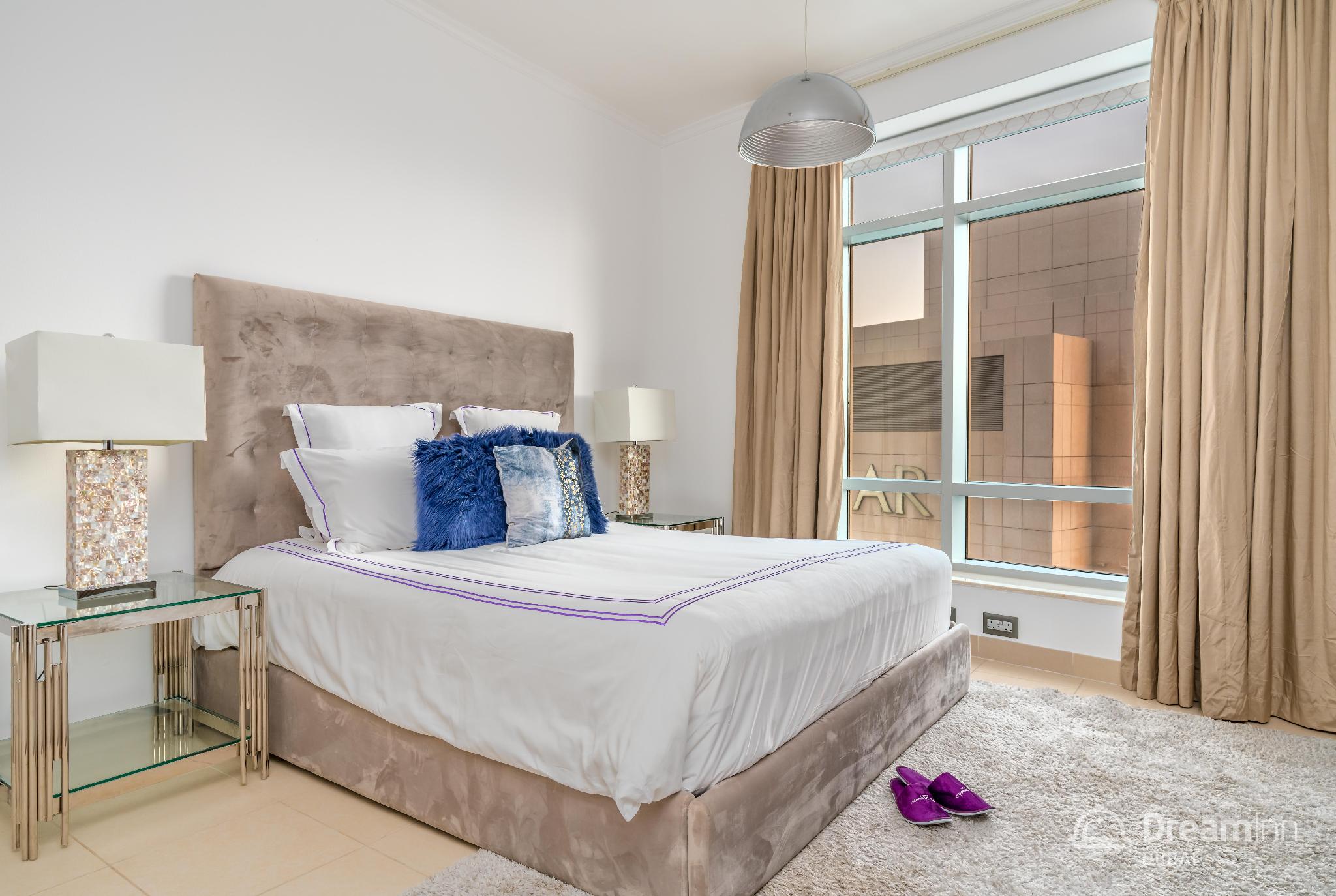 Dream Inn Dubai - Burj Views