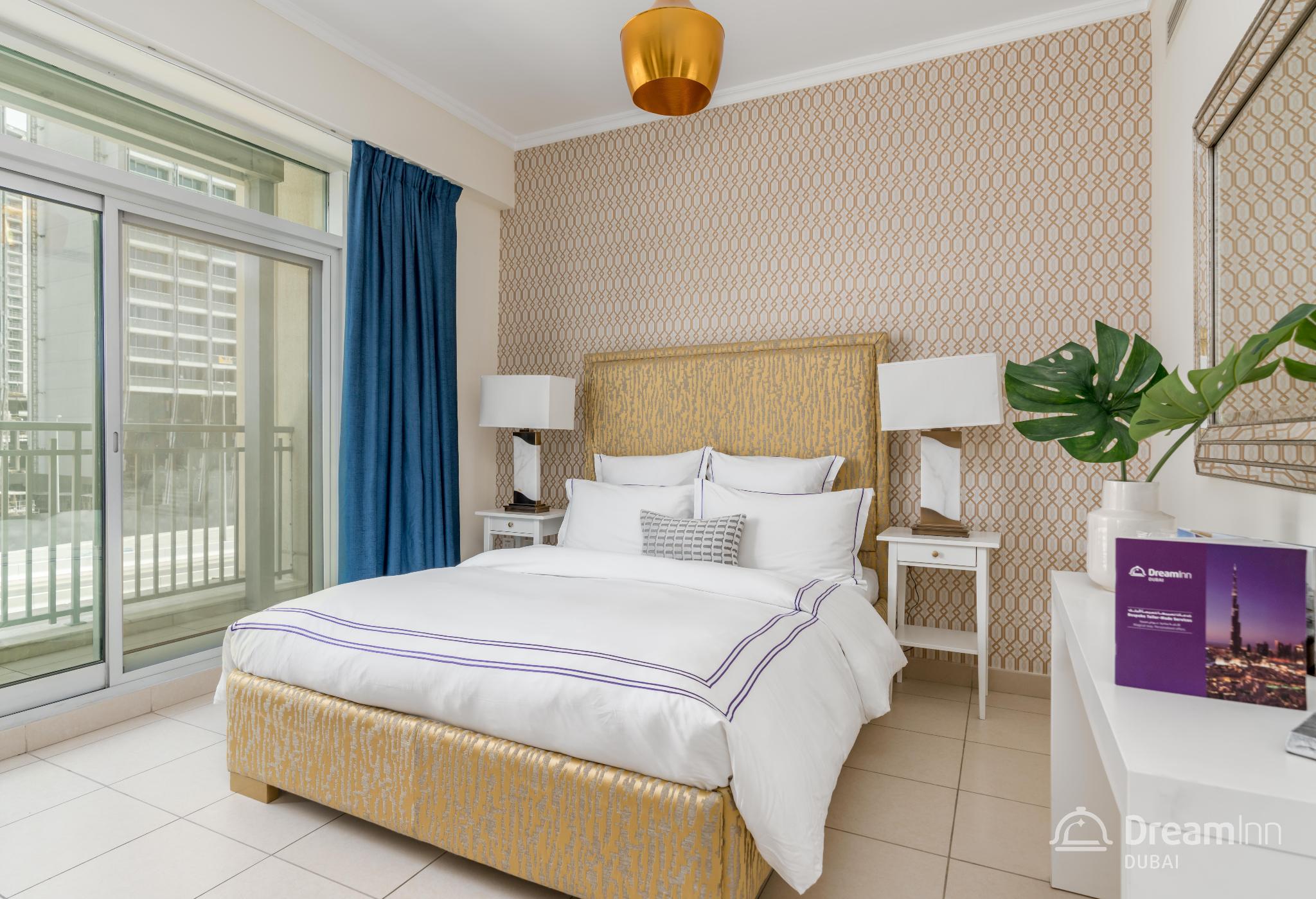 Dream Inn Dubai - Burj Views