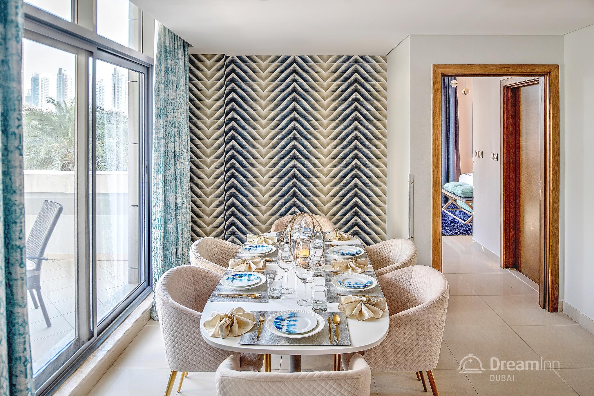Dream Inn Dubai - Claren Downtown