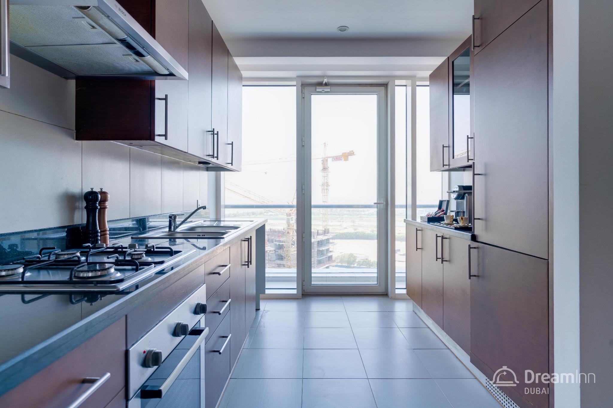 Dream Inn Dubai - West Wharf