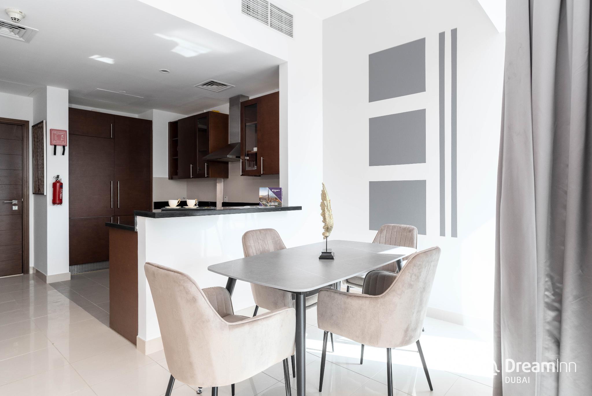 Dream Inn Dubai - West Wharf
