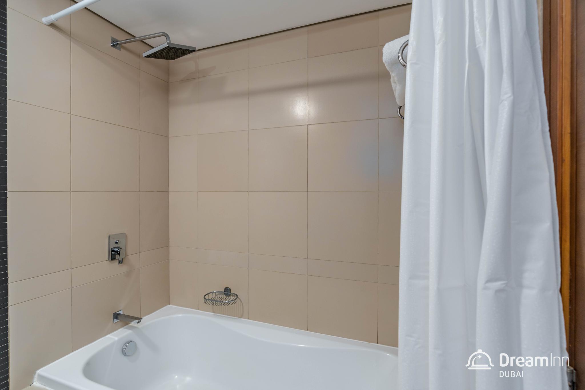 Dream Inn Dubai - West Wharf