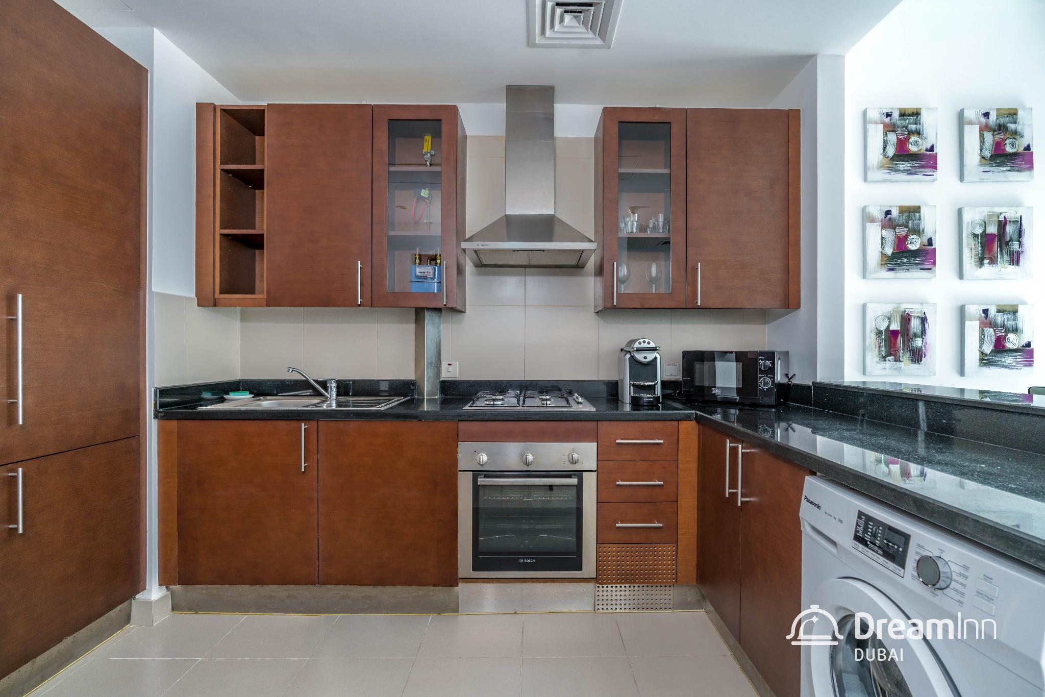 Dream Inn Dubai - West Wharf