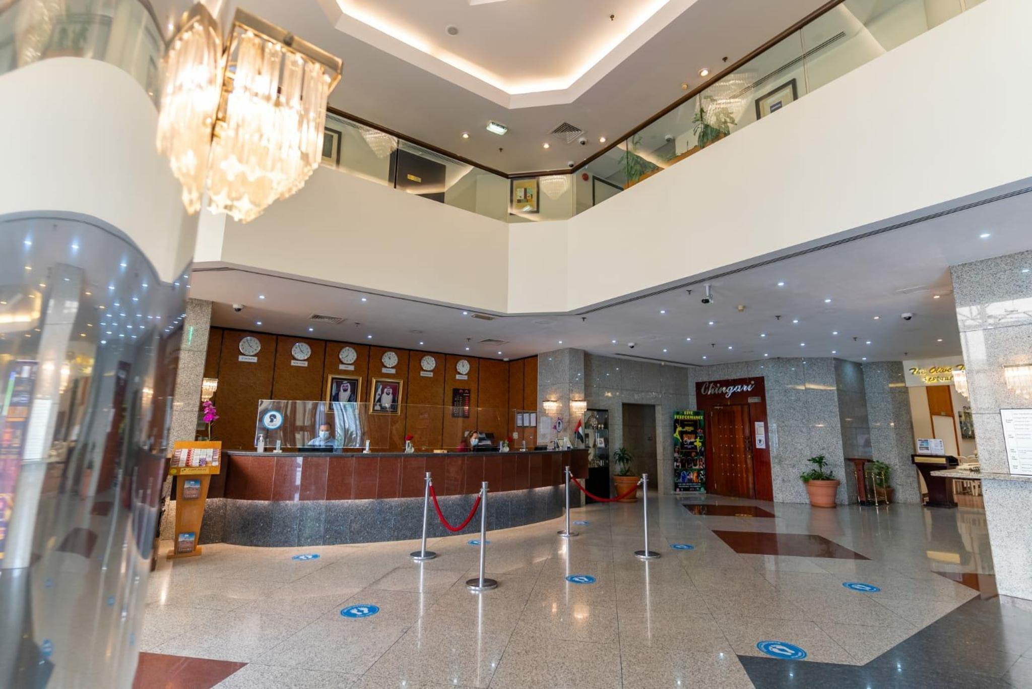 Aravi Hotel